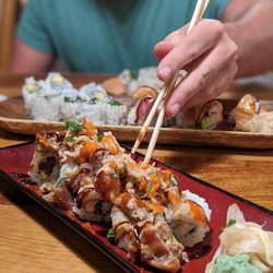 Sushi Cocoro & Udon Noodle - Red hot lava roll