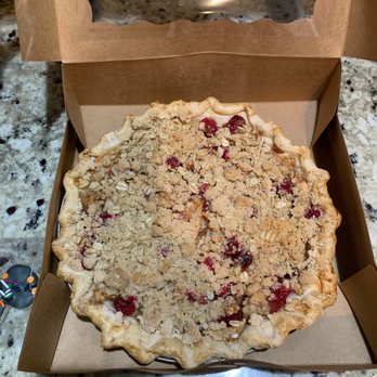 Life's Sweet - Apple cranberry pie - Desserts Near Me - Chicago, Illinois Life's Sweet - Apple cranberry pie - Desserts Near Me - Chicago, Illinois