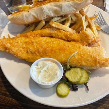 Pondis - Fish sandwich fries and coleslaw. - Bars Near Me - Lisbon, Ohio