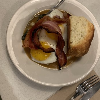White Lily Diner - Breakfast & Brunch Near Me - Toronto, Ontario White Lily Diner - Breakfast & Brunch Near Me - Toronto, Ontario