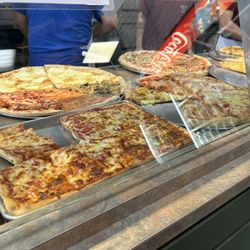 Short Stop Pizzeria