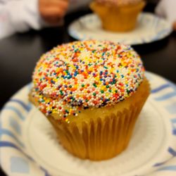 Smallcakes Idaho: Cupcakery & Creamery