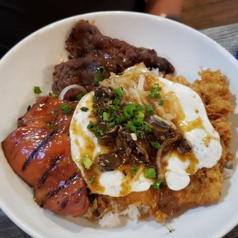 Da Kitchen Maui - Da kine moco - Hawaiian Near Me - Kihei, Hawaii Da Kitchen Maui - Da kine moco - Hawaiian Near Me - Kihei, Hawaii