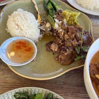 Kin Phed - Thai Near Me - Livermore, California Kin Phed - Thai Near Me - Livermore, California