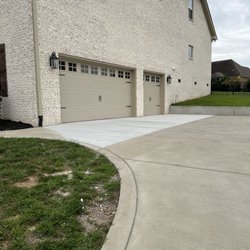 Jack Morris an Auto Glass Now Company - This is what they did to "fix" the issue. It isn't real concrete. It's basically paint.