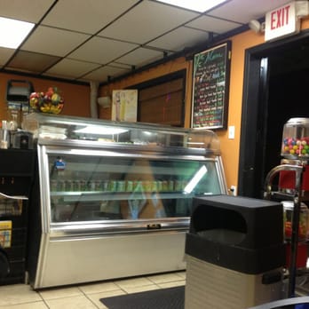 Baguette Delite - The entrance of Baguette Delite. - Vietnamese Near Me - Edison, New Jersey