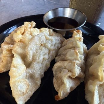 Taps and Hops Eatery - Mandoo- meh - Gastropubs Near Me - Kapaʻa, Hawaii