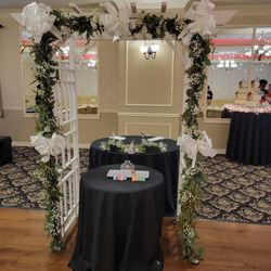 Lazaretto Ballroom - Wedding arch