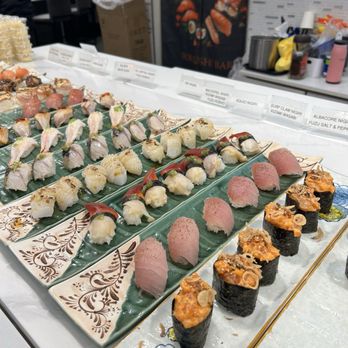 FOB Sushi Bar - Sushi Bars Near Me - Seattle, Washington