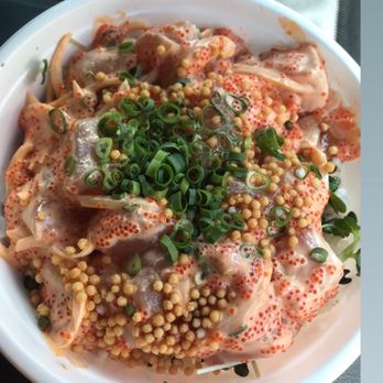 Hamada General Store - Spicy kajiki :) - Salad Near Me - Honolulu, Hawaii