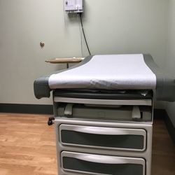 Bressack Mitchell MD - Exam room