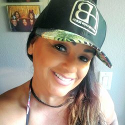 Cosmetic and Dental Implant Center - Going to the Dentist doesn't have to be blah.My experience is always great. Staff is always friendly and caring. Totally recommend.