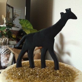 GhilaDolci Bakery - Cake topper. - Desserts Near Me - Bakersfield, California GhilaDolci Bakery - Cake topper. - Desserts Near Me - Bakersfield, California