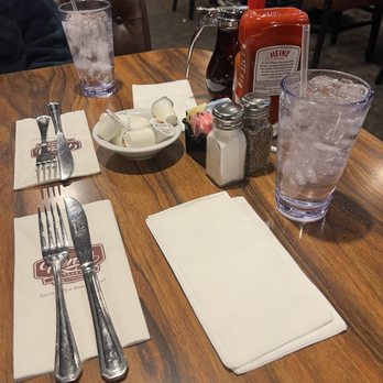 Keno's Restaurant Anaheim Hills - American Near Me - Anaheim, California Keno's Restaurant Anaheim Hills - American Near Me - Anaheim, California