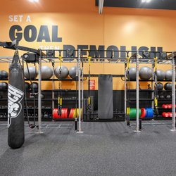 Crunch Fitness - Pensacola, FL