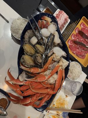 Liuyishou Hotpot by null