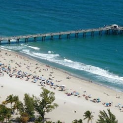Shores Terrace Resort - The pier