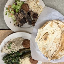 Sittoo's Pita & Salads - Sittoo's Combo & vegetarian combo