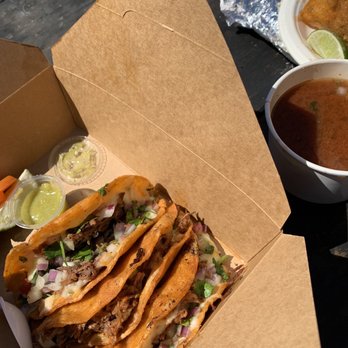 La Santa Torta - Food Trucks Near Me - Oakland, California