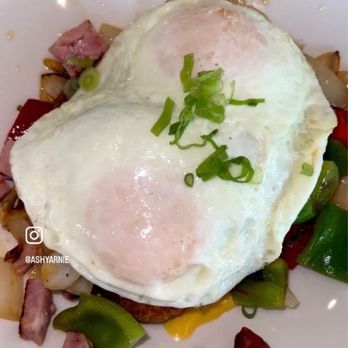 Benedict's - Denver tot hash - Breakfast & Brunch Near Me - Wayzata, Minnesota