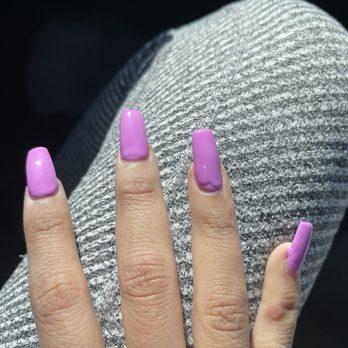 Nail Boutique - Horrible! - Nail Salons Near Me - Hackensack, New Jersey