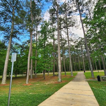 Scott County Rest Area - Walkway - Rest Stops Near Me