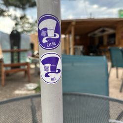 The Mad Hatter Saloon - Menu QR