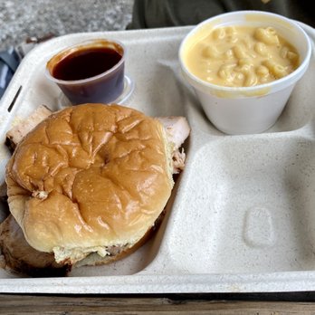 Eli's BBQ - Riverside - Turkey sandwich and max&cheese side - Barbeque Near Me - Cincinnati, Ohio Eli's BBQ - Riverside - Turkey sandwich and max&cheese side - Barbeque Near Me - Cincinnati, Ohio