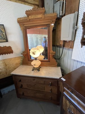 ELKHORN ANTIQUE FLEA MARKET - Updated August 2025 - 24 Photos & 23