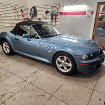 New Look Auto Detailing - 2000 BMW Z3 Paint correction/Ceramic coatin - Auto Detailing Near Me - Falls Church, Virginia New Look Auto Detailing - 2000 BMW Z3 Paint correction/Ceramic coatin - Auto Detailing Near Me - Falls Church, Virginia