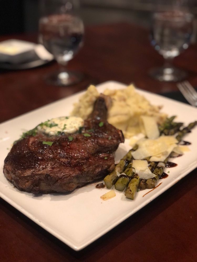 Capital Prime Steaks & Seafood