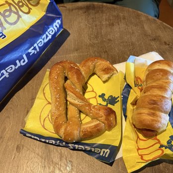 Wetzel's Pretzels - Pretzels Near Me - Staten Island, New York Wetzel's Pretzels - Pretzels Near Me - Staten Island, New York
