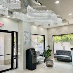 Palace nails& spa - ATM on premises for customers