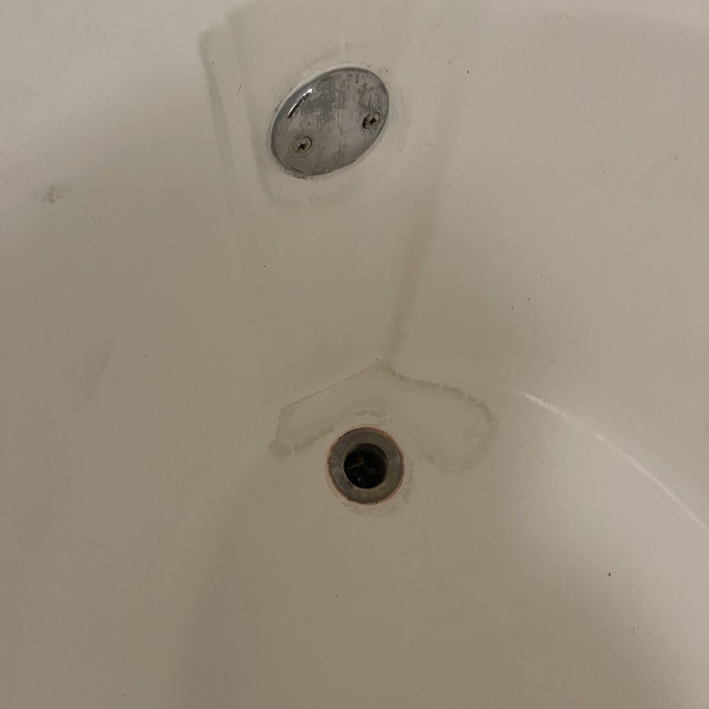 Preston Peak - Mold in bathroom - Apartments Near Me - San Antonio, Texas Preston Peak - Mold in bathroom - Apartments Near Me - San Antonio, Texas