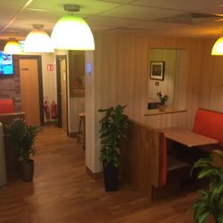 Tony Macari - Diner style seating