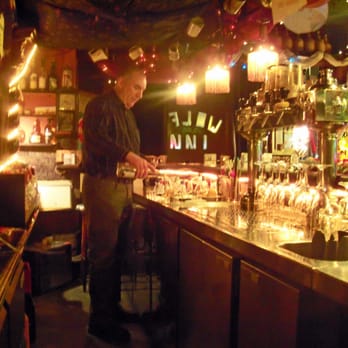 Wolf's Inn - Pubs Near Me - Berlin, BE