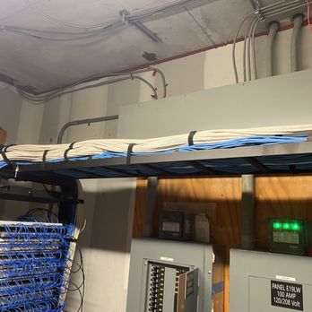 Avery Electric  - Electricians Near Me