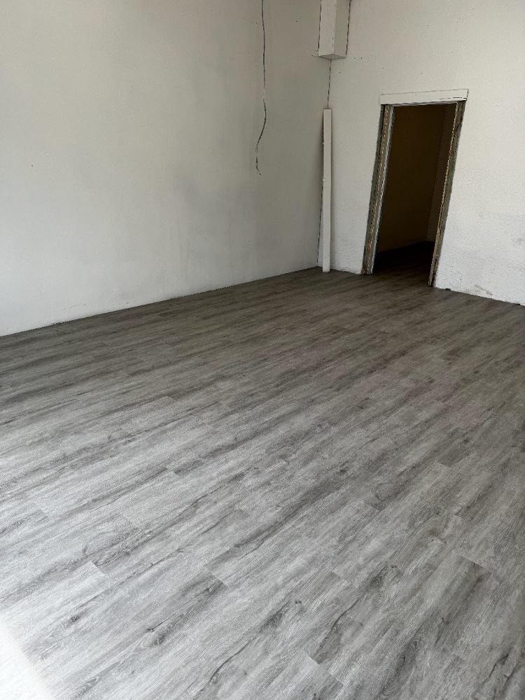 Slide of J&J Flooring & Remodeling
