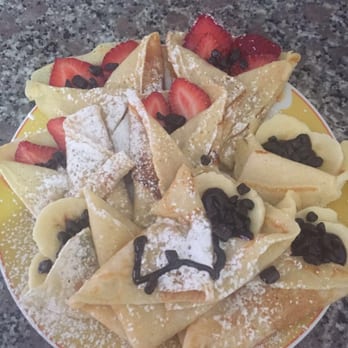Eiscafe Dolce Vita - crep - Ice Cream & Frozen Yogurt Near Me - Dusseldorf, NW