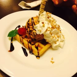 Alessa Gelato & Caffe