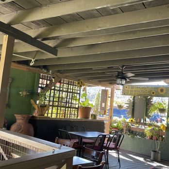 Hideaway House - patio - Pizza Near Me - Sedona, Arizona