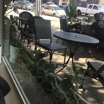 Acai Jungle Cafe - Outdoor patio - Sandwiches Near Me - Burbank, California Acai Jungle Cafe - Outdoor patio - Sandwiches Near Me - Burbank, California