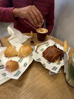 Caracas Bakery Coral Gables by null