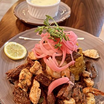 Llama Restaurant - Peruvian Near Me - Saint Augustine, Florida