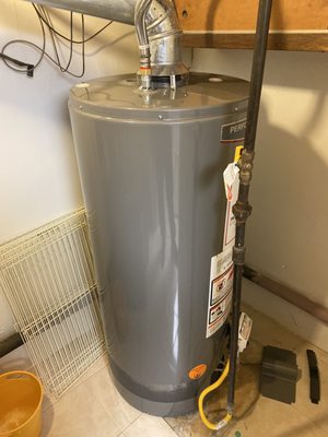 IRT Contracting Logo