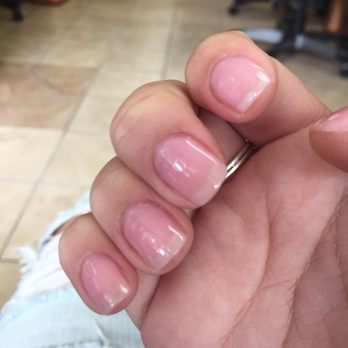 Diamond Nails 2000 - This is suppose to be pink  It looks clear - Nail Salons Near Me - Rockville, Maryland