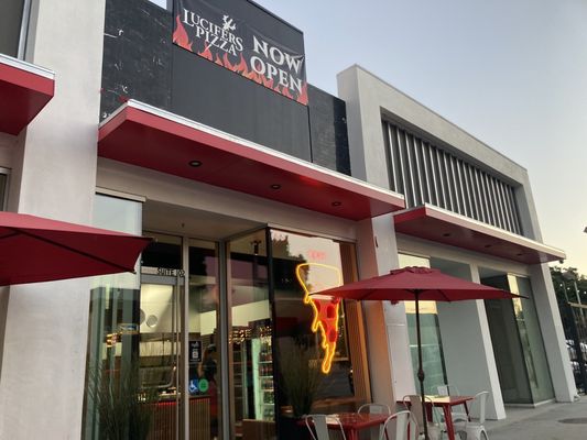 Tony's Bella Vista Restaurant & Pizzeria by null