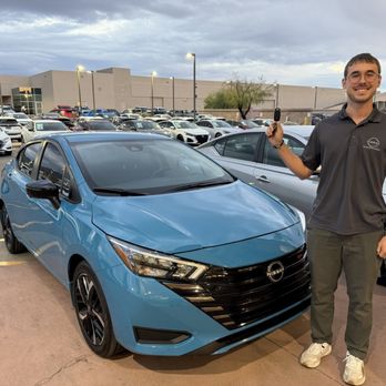 Pinnacle Nissan - Car Dealers Near Me - Scottsdale, Arizona Pinnacle Nissan - Car Dealers Near Me - Scottsdale, Arizona