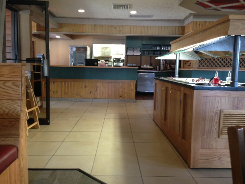 PIZZA HUT Updated October 2024 2211 Milton Ave, Janesville