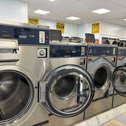 Cleaning Quarters Laundromat and Family Dry Cleaning
